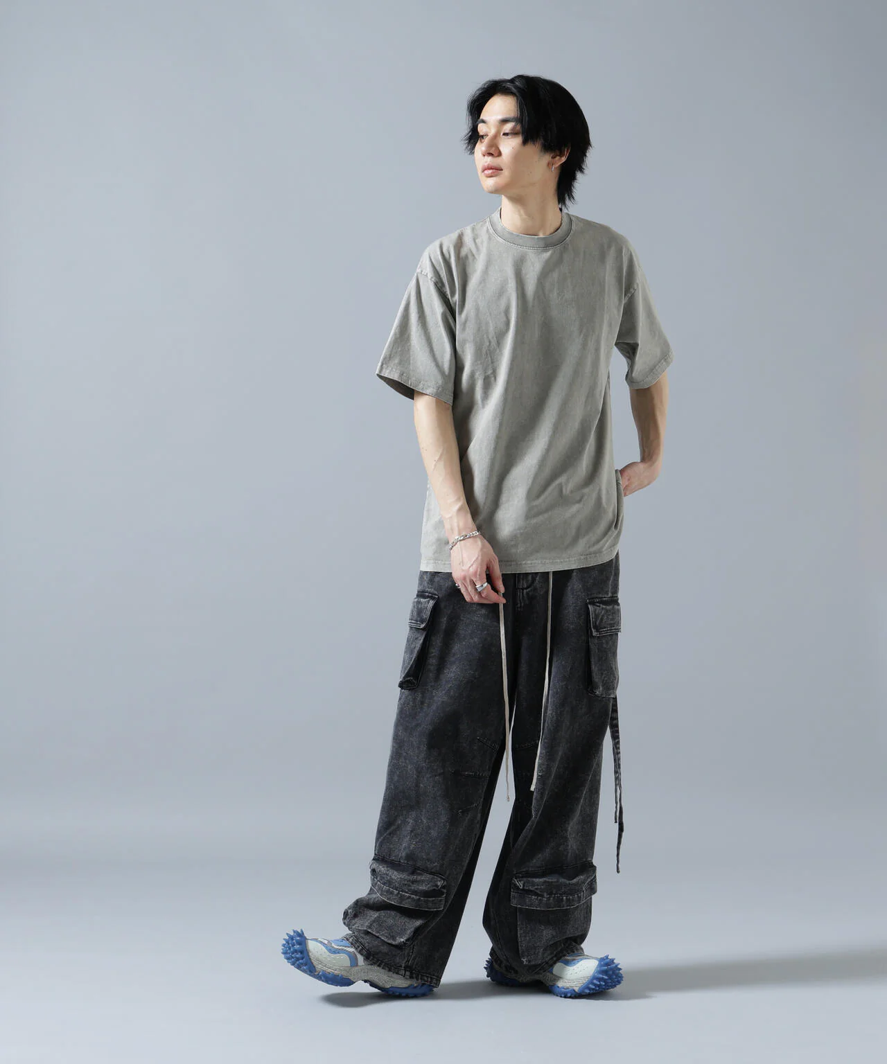 Thumb 4