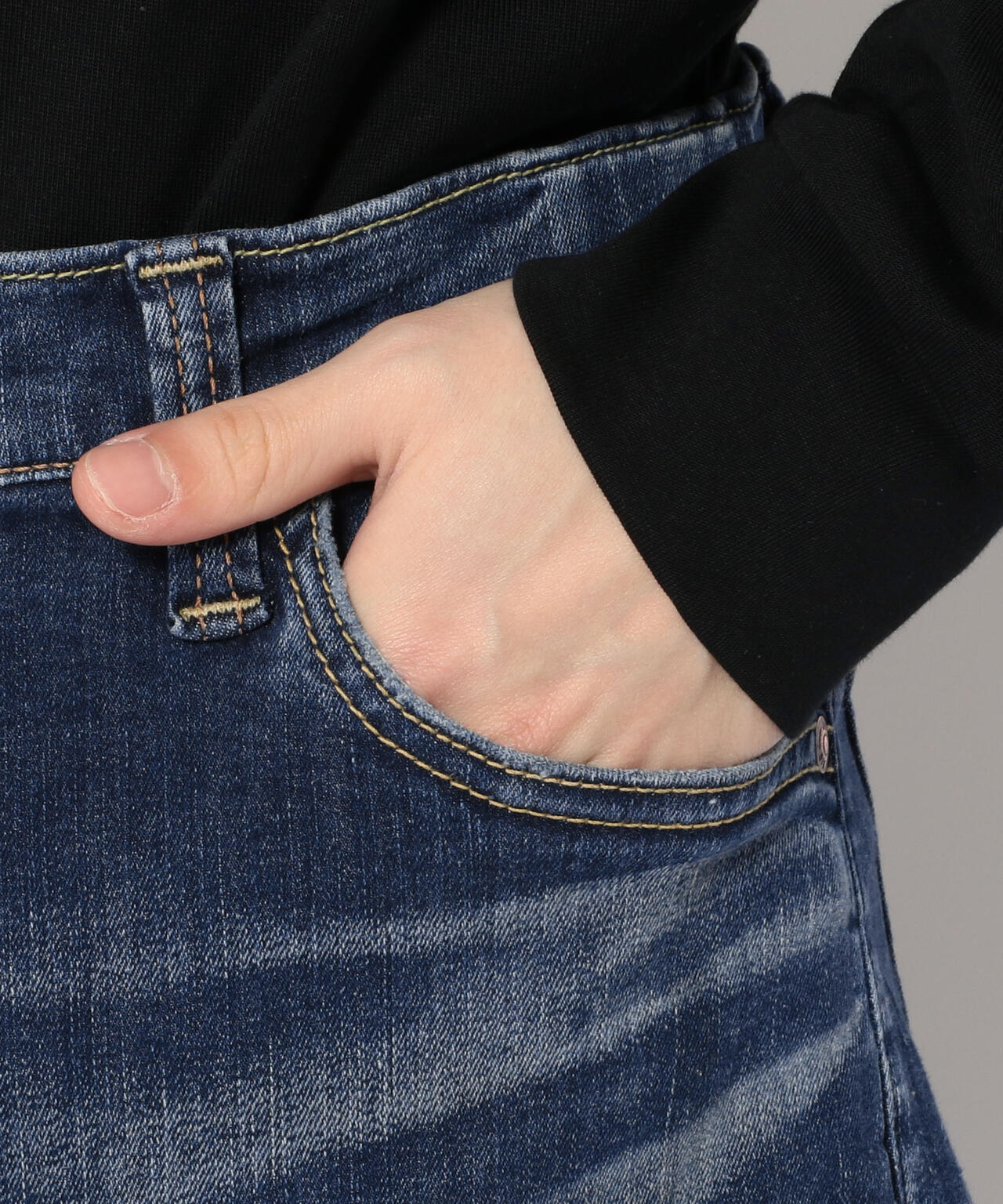Thumb 5